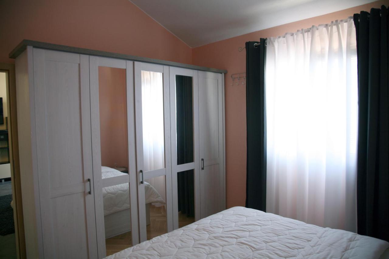 Apartment Del Mar Vinisce Ngoại thất bức ảnh