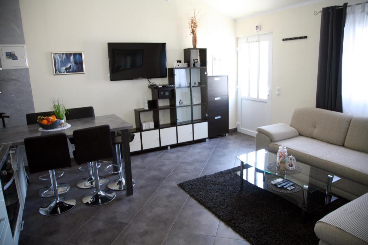 Apartment Del Mar Vinisce Ngoại thất bức ảnh